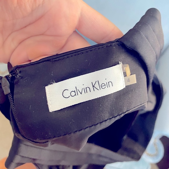 Calvin Klein Dress, SZ 4 - Picture 2 of 5